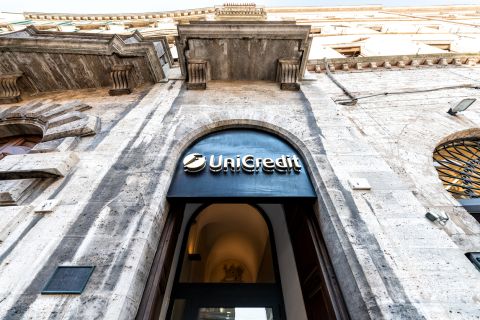 UniCredit